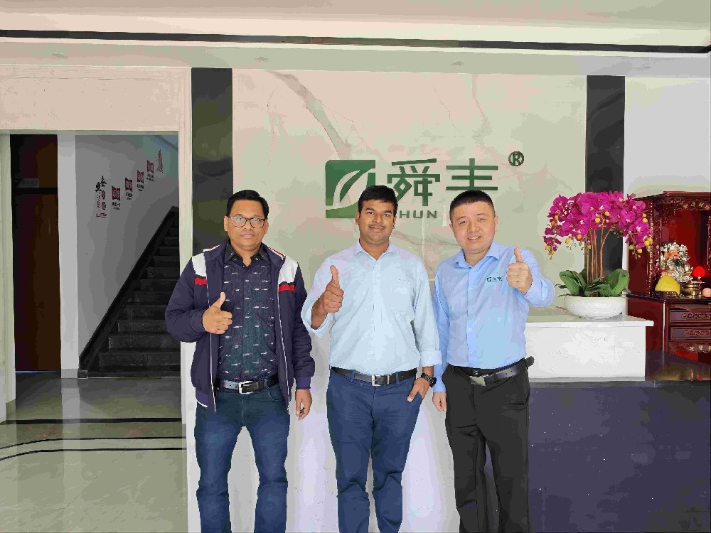 舜豐動態(tài)——國外客戶到訪考察，肯定我司在油墨行業(yè)的實力